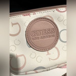 Guess crossbody or waste bag